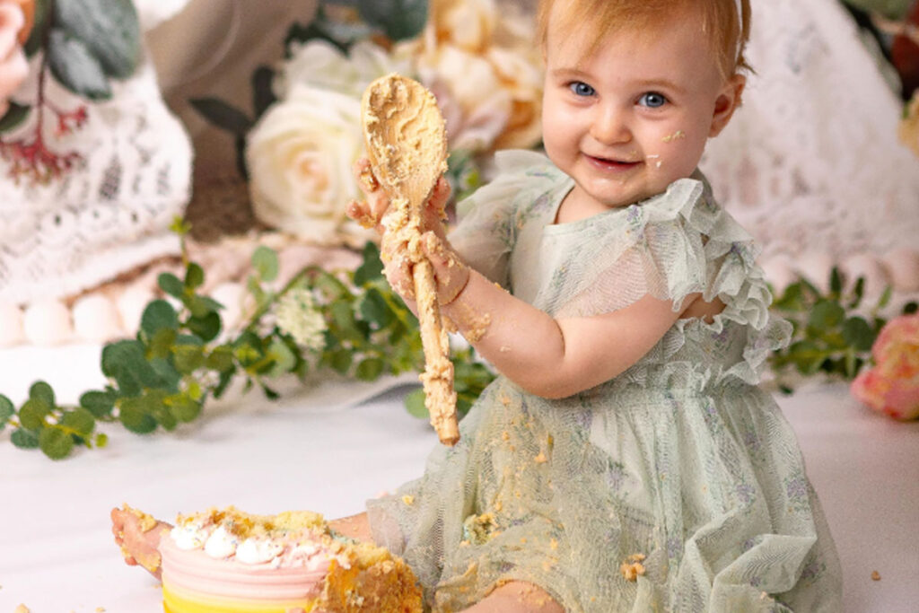 cake smash birthday photography